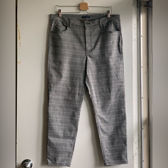 Tommy Hilfiger Size 14 Plaid Legging Dress Pants - Picture 5 of 5